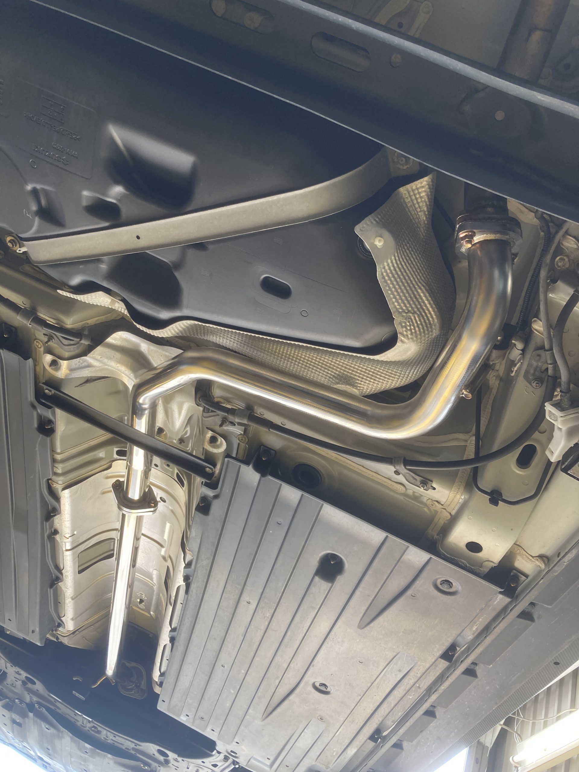 ロッソモデロ 競技用 中間パイプ【ストレート仕様】スイフトスポーツ マフラー ZC33S COLBASSOシリーズ専用　取付　交換